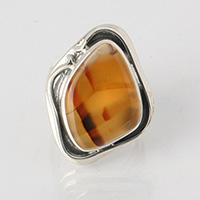 Сребърен авторски пръстен със сардоникс